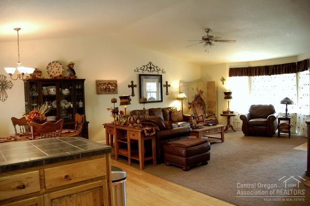 Golden Horseshoe - Residential
