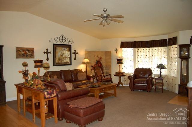 Golden Horseshoe - Residential
