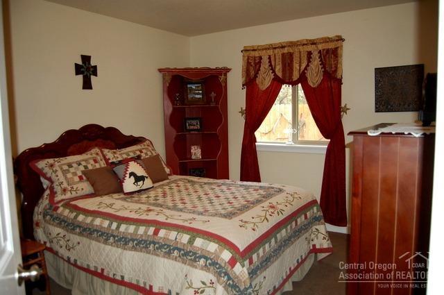 Golden Horseshoe - Residential