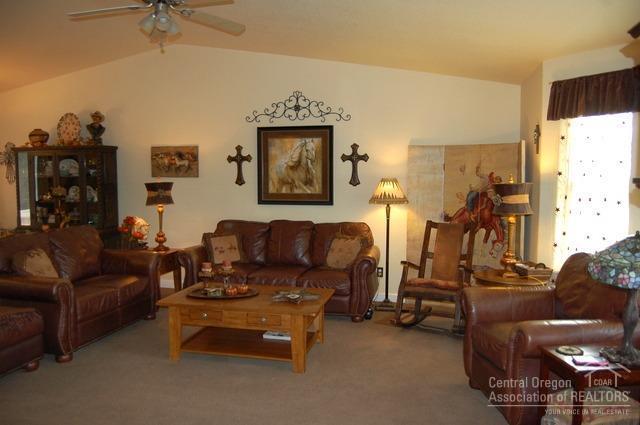 Golden Horseshoe - Residential
