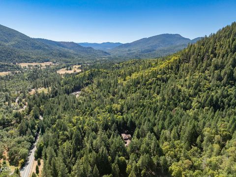 Tiny photo for 5060 Jumpoff Joe Creek Road, Grants Pass, OR 97526 (MLS # 220224115)