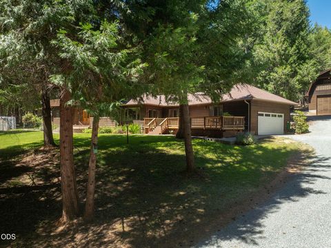 Tiny photo for 5060 Jumpoff Joe Creek Road, Grants Pass, OR 97526 (MLS # 220224115)