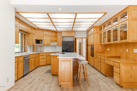 Tiny photo for 5060 Jumpoff Joe Creek Road, Grants Pass, OR 97526 (MLS # 220224115)