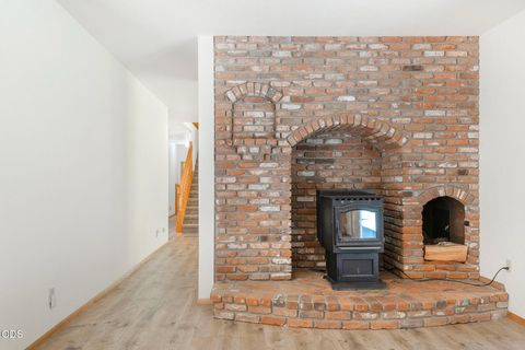 Tiny photo for 5060 Jumpoff Joe Creek Road, Grants Pass, OR 97526 (MLS # 220224115)