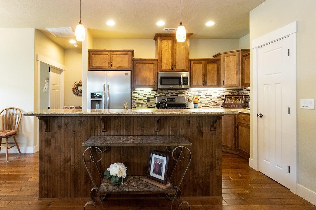 Cedar Vale - Residential