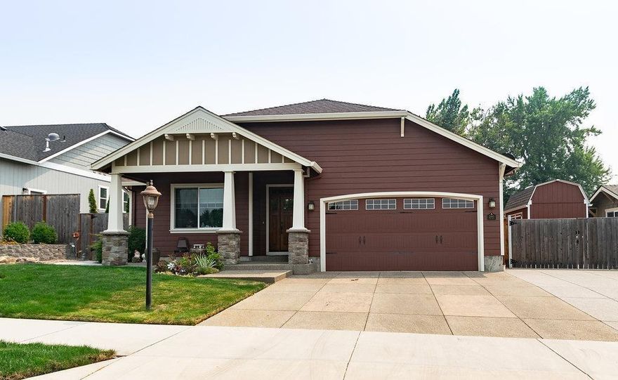 Here is your chance to live in a great part of East Medford! The original owner has kept meticulous maintenance on this beautiful home in the Cedar Vale subdivision. With a spacious floor plan and tasteful finishes, the next owners will surely feel at home. They'll come home to vaulted ceilings in the living room with a cozy gas fireplace and open concept design to the kitchen and dining room. The bedrooms are spacious, with an impressive Master Bedroom. Come and see for yourself!