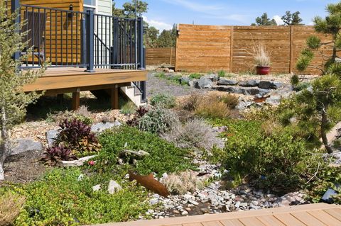 Tiny photo for 63170 Fremont Road, Bend, OR 97701 (MLS # 220219774)