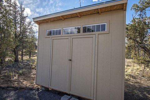 Tiny photo for 63170 Fremont Road, Bend, OR 97701 (MLS # 220219774)