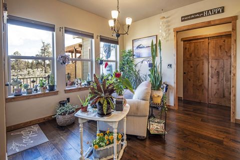 Tiny photo for 63170 Fremont Road, Bend, OR 97701 (MLS # 220219774)