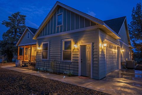 Tiny photo for 63170 Fremont Road, Bend, OR 97701 (MLS # 220219774)