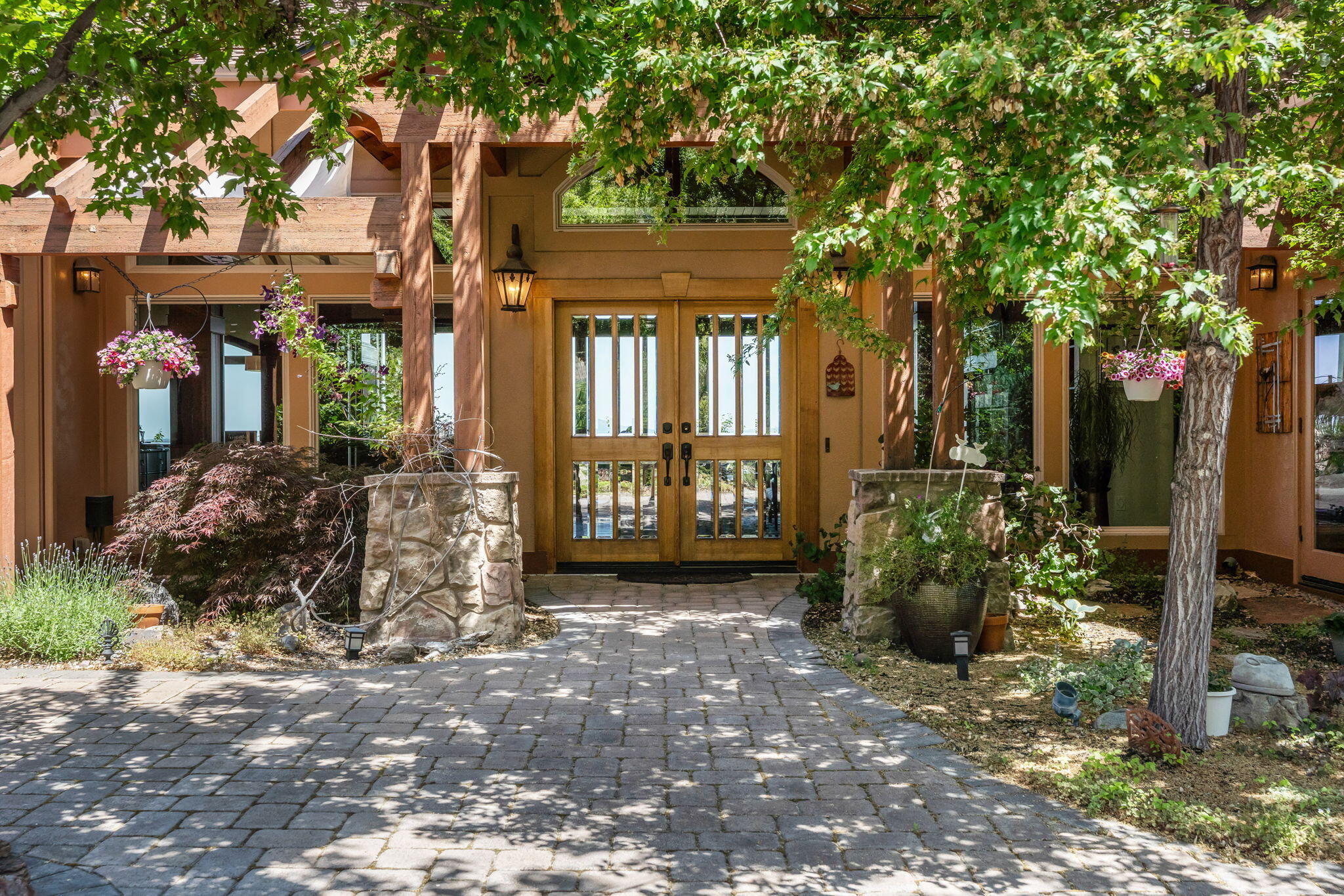 Eagle Crest - Residential