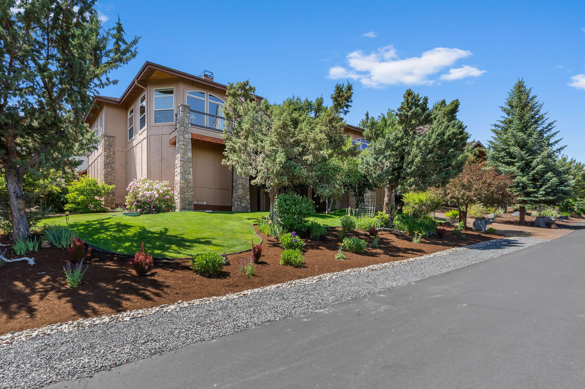 Eagle Crest - Residential