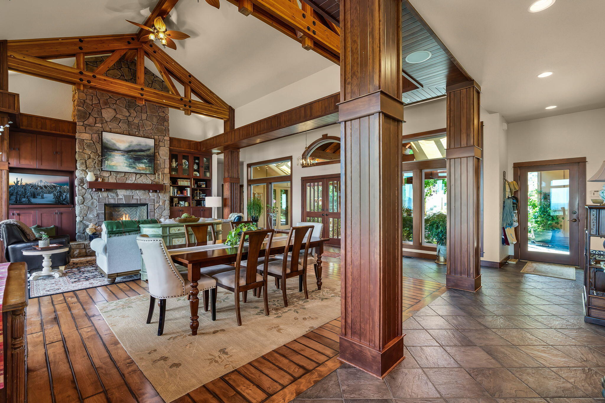 Eagle Crest - Residential