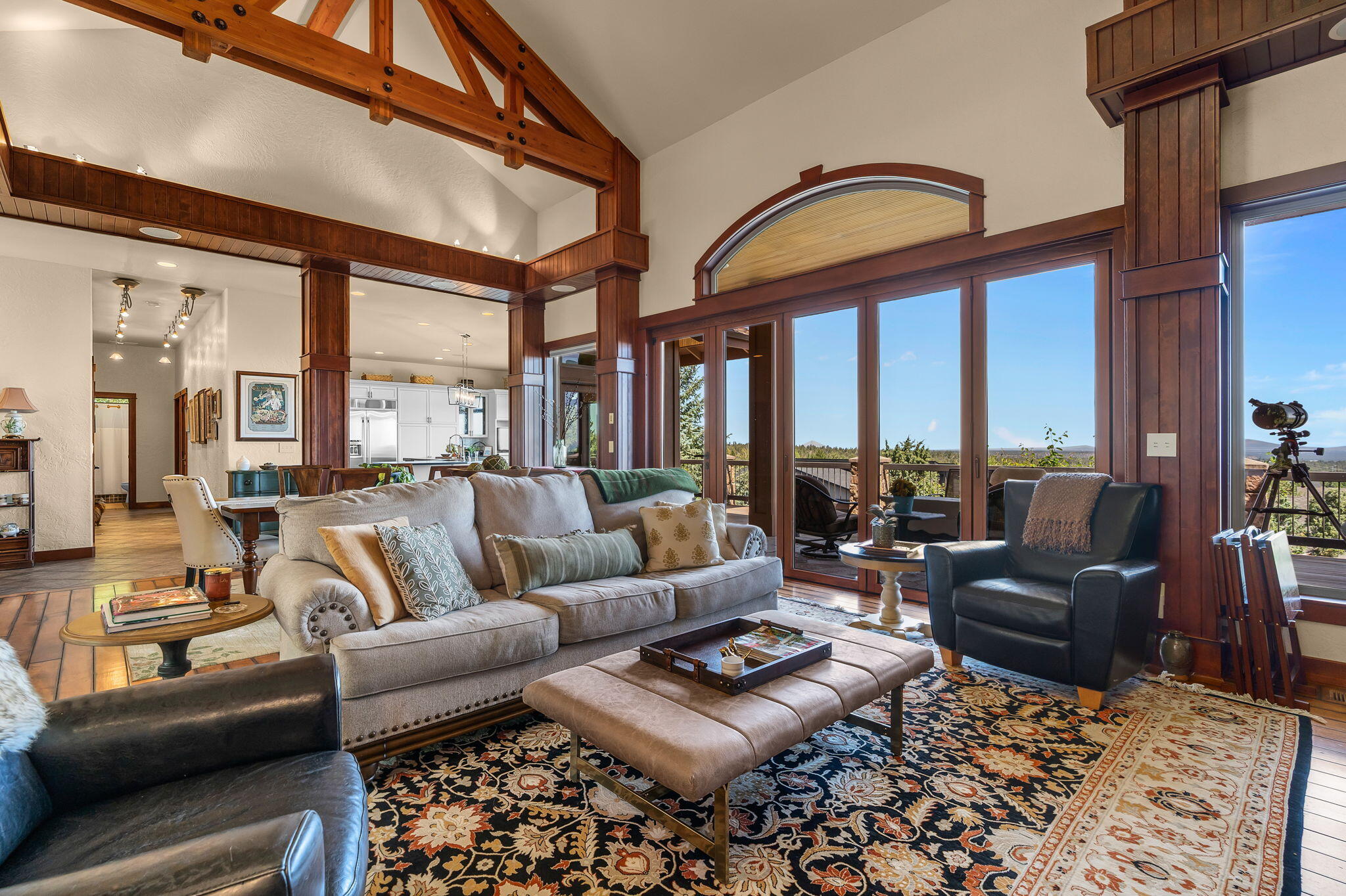 Eagle Crest - Residential