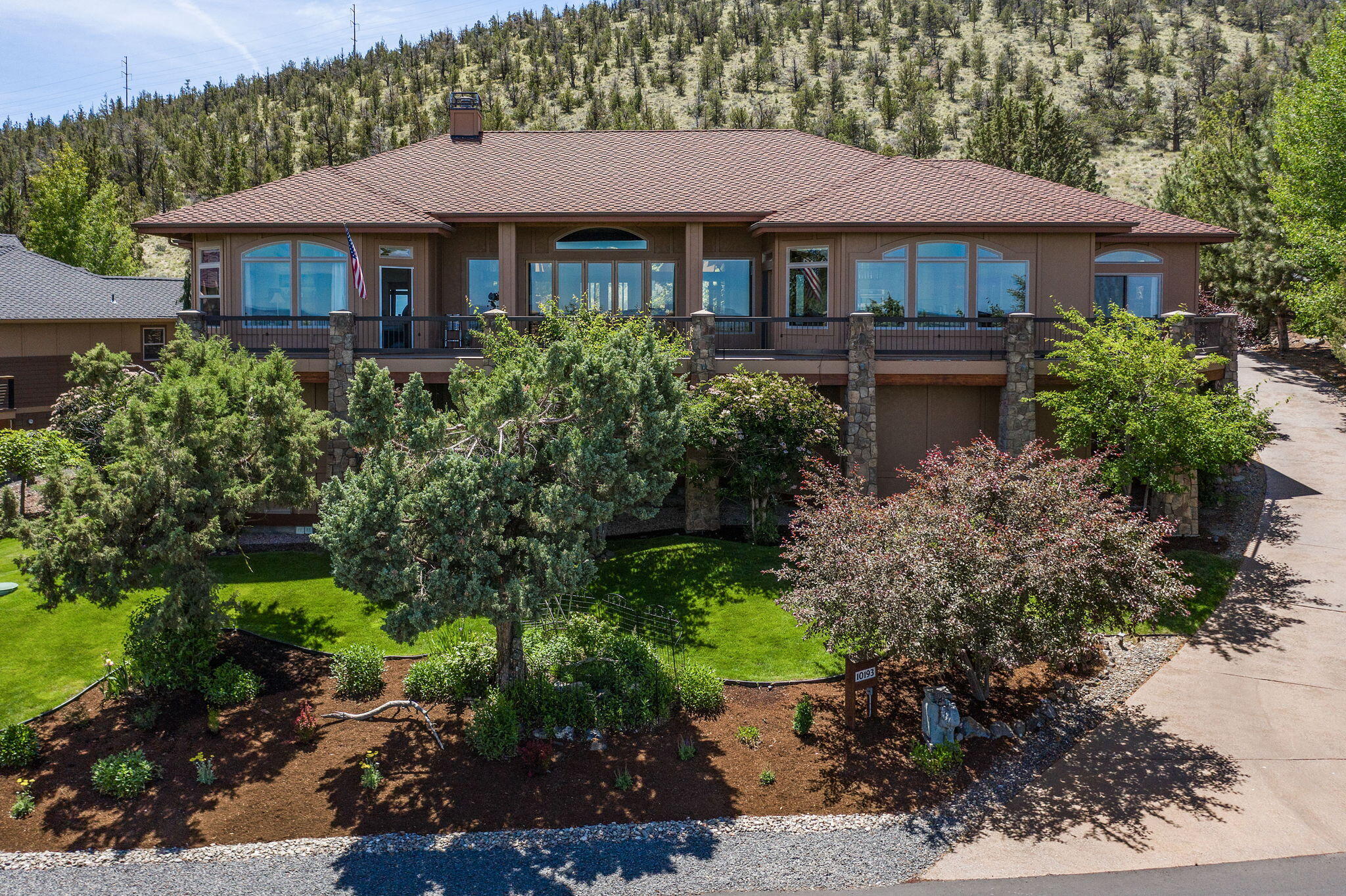 Eagle Crest - Residential