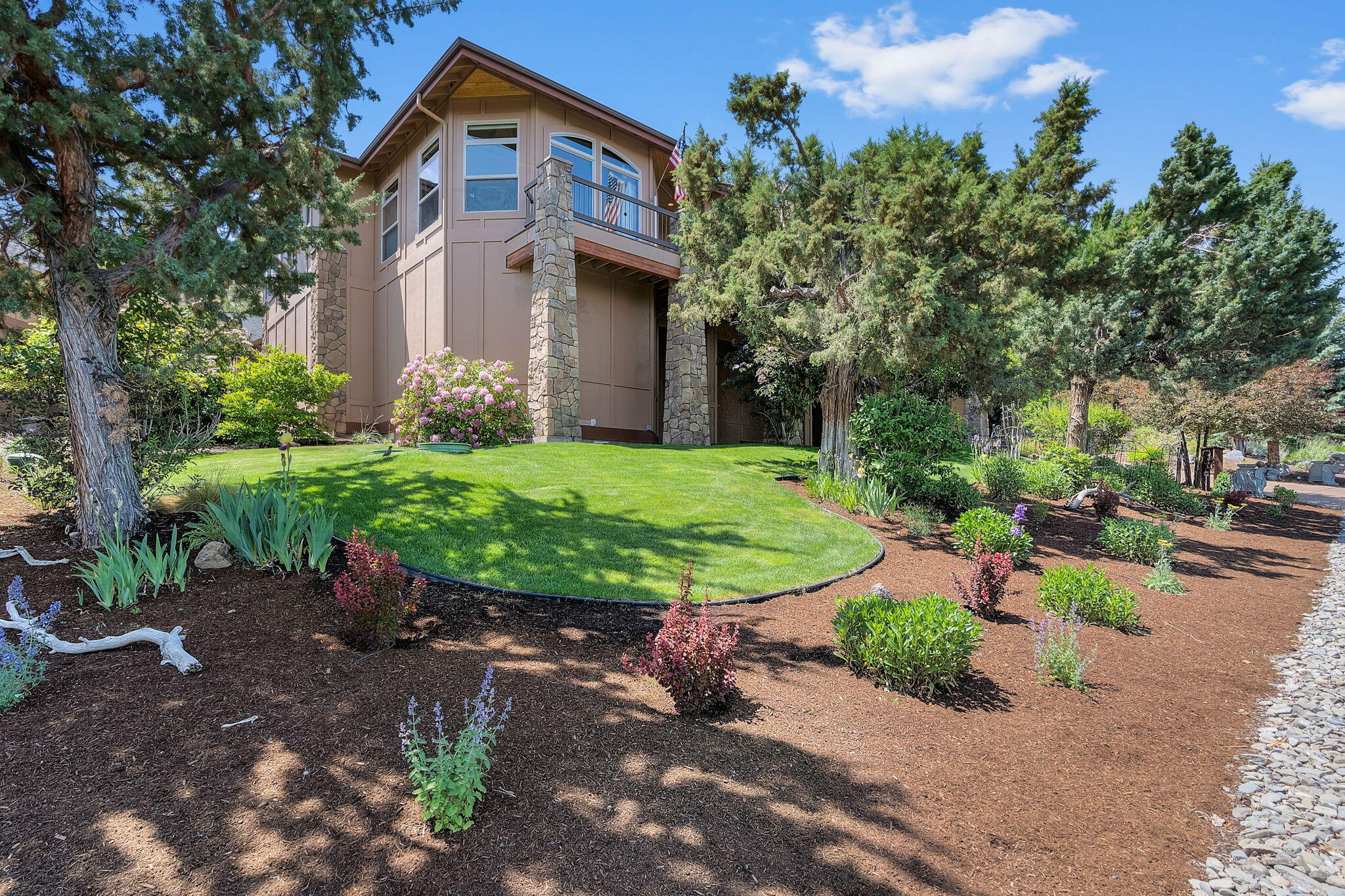 Eagle Crest - Residential