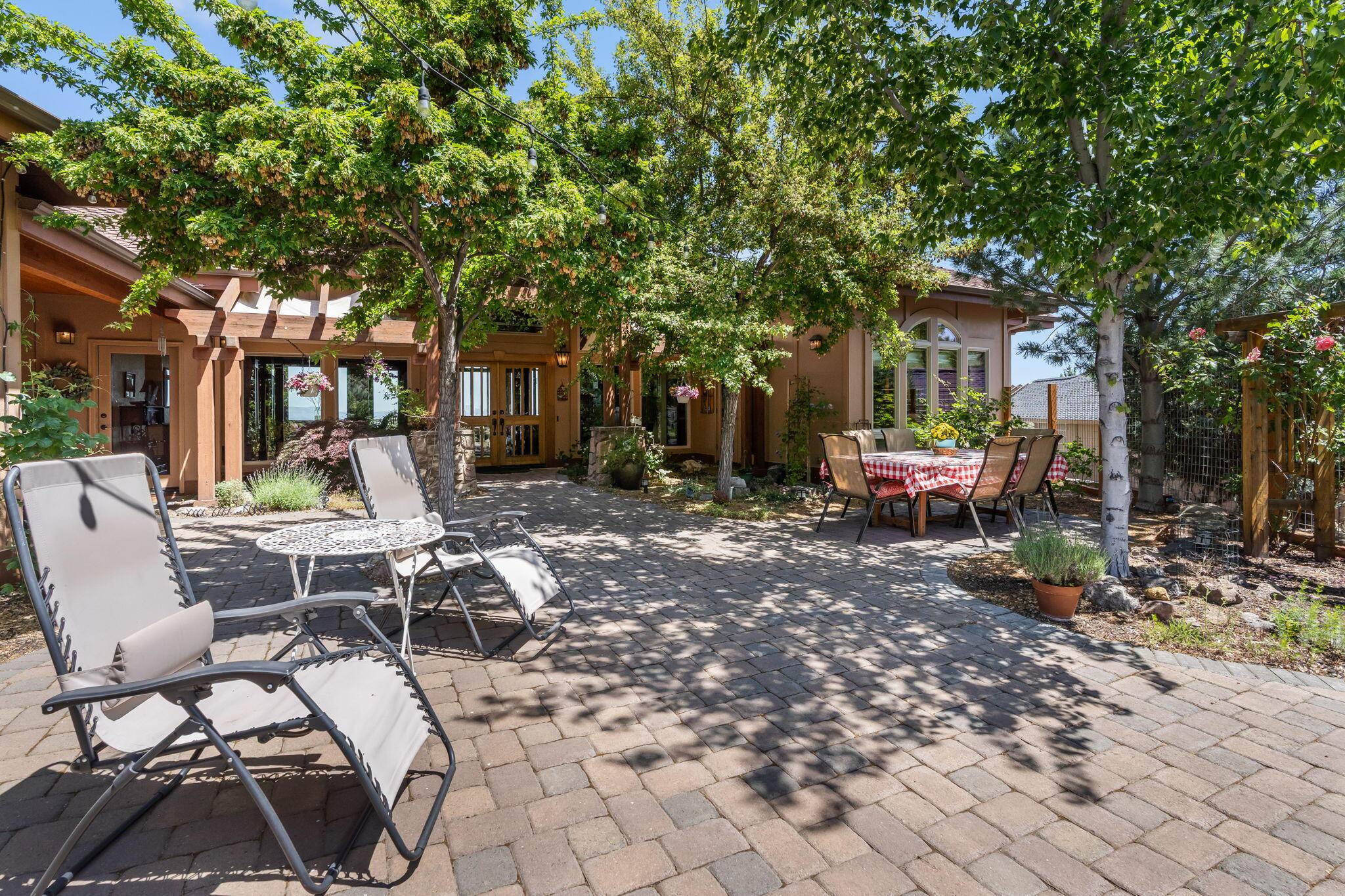 Eagle Crest - Residential