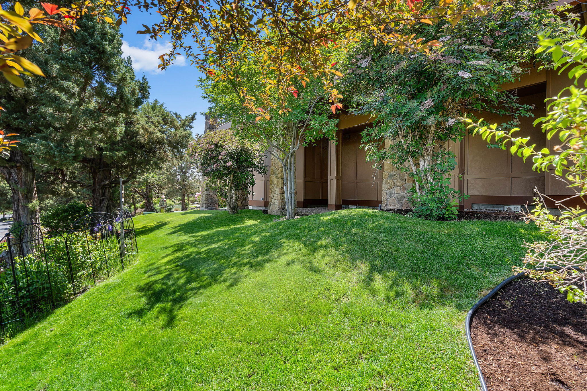 Eagle Crest - Residential