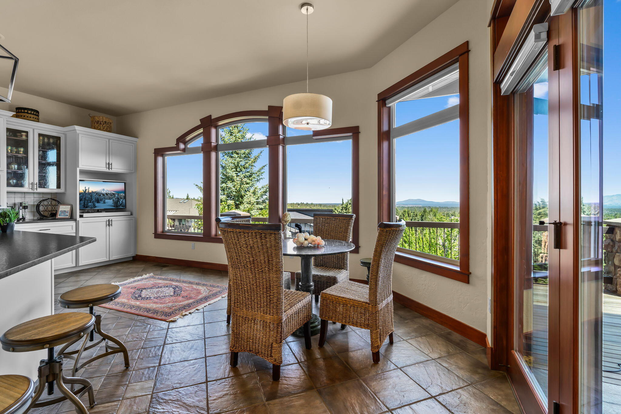 Eagle Crest - Residential