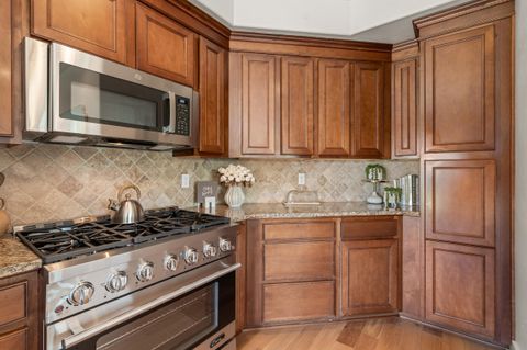 Tiny photo for 1280 Ashford Way #2, Medford, OR 97504 (MLS # 220220094)