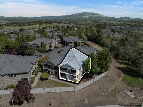 Tiny photo for 1280 Ashford Way #2, Medford, OR 97504 (MLS # 220220094)