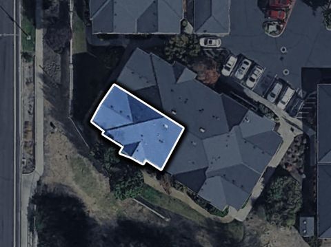 Tiny photo for 1280 Ashford Way #2, Medford, OR 97504 (MLS # 220220094)