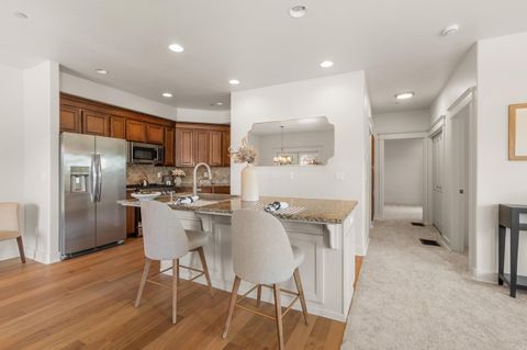 Tiny photo for 1280 Ashford Way #2, Medford, OR 97504 (MLS # 220220094)