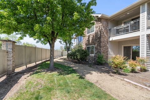 Tiny photo for 1280 Ashford Way #2, Medford, OR 97504 (MLS # 220220094)