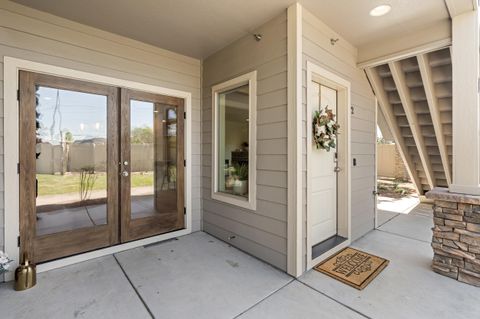 Tiny photo for 1280 Ashford Way #2, Medford, OR 97504 (MLS # 220220094)