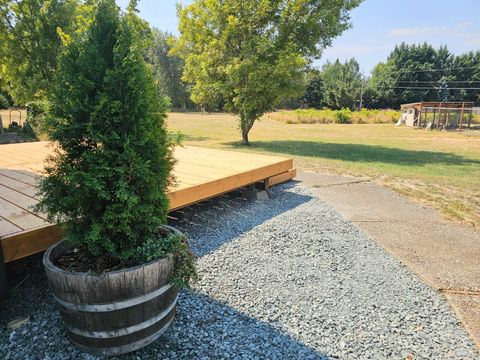 Tiny photo for 1931 Dellwood Drive, Grants Pass, OR 97526 (MLS # 220212455)