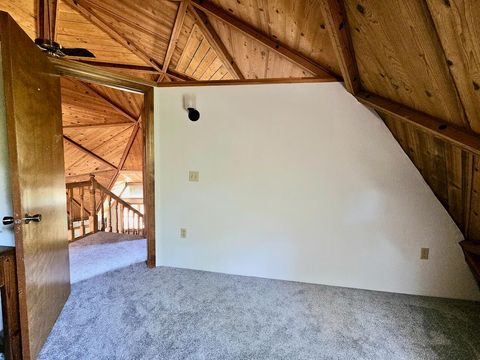 Tiny photo for 1931 Dellwood Drive, Grants Pass, OR 97526 (MLS # 220212455)