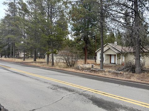 Photo of 16511 Wm Foss Road, La Pine, OR 97739 (MLS # 220214539)