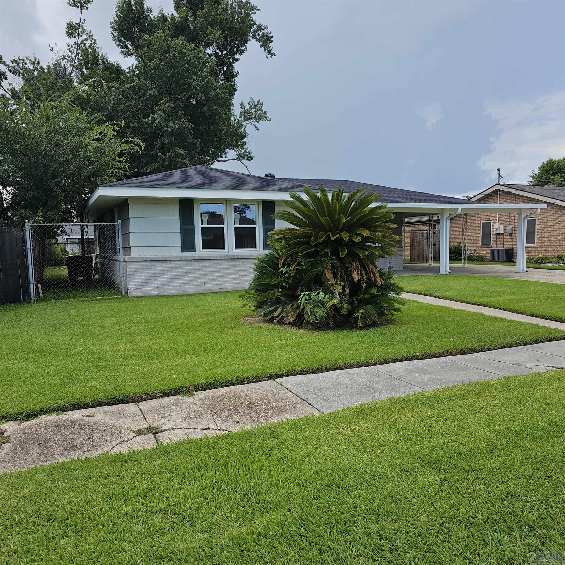 406 Dauphine St, Houma, Louisiana image 2