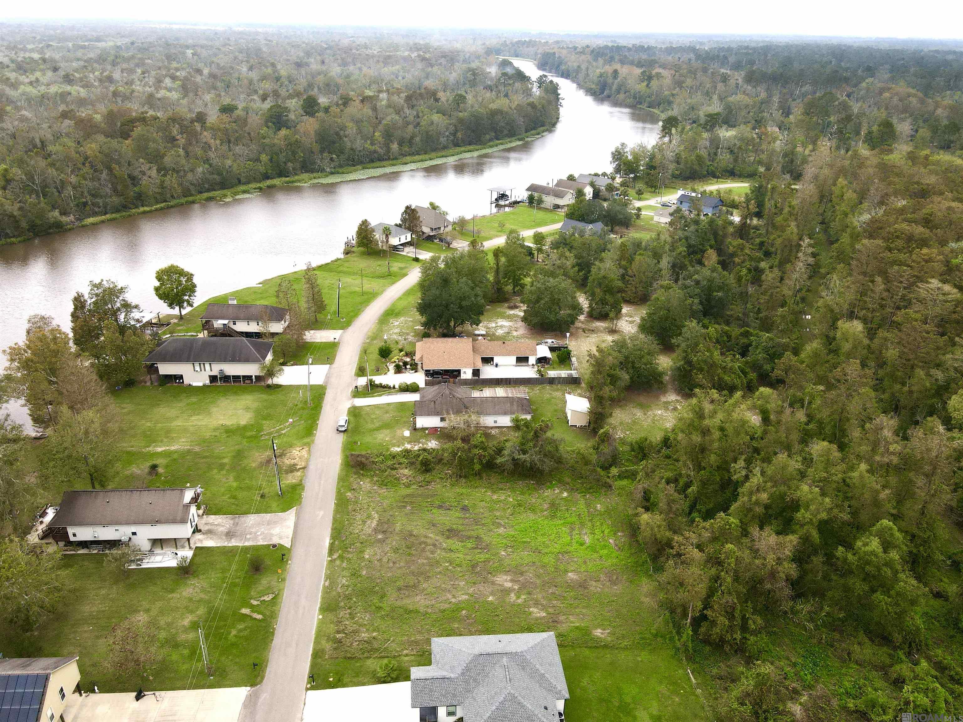 15886 Cypress Point Ln, French Settlement, Louisiana image 6