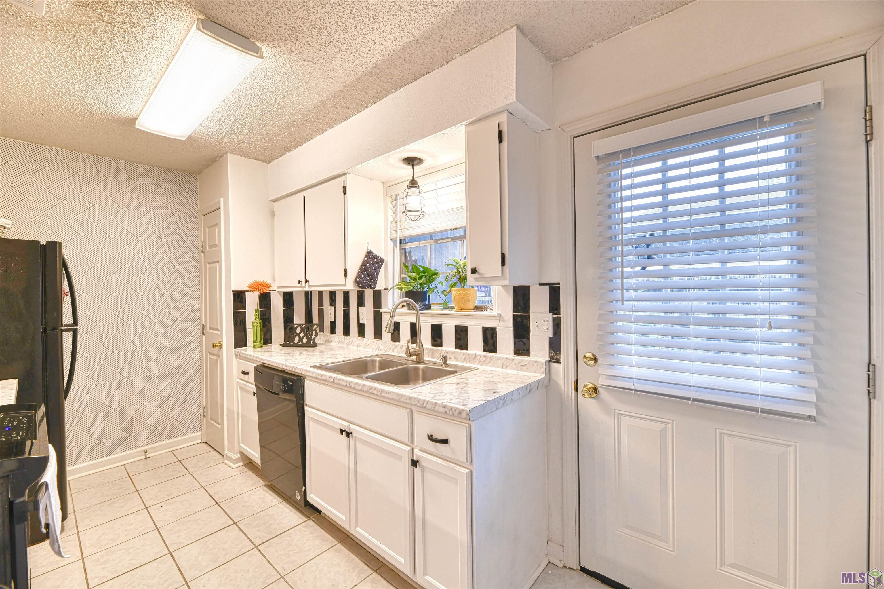 1739 Boulevard De Province #B, Baton Rouge, Louisiana image 3