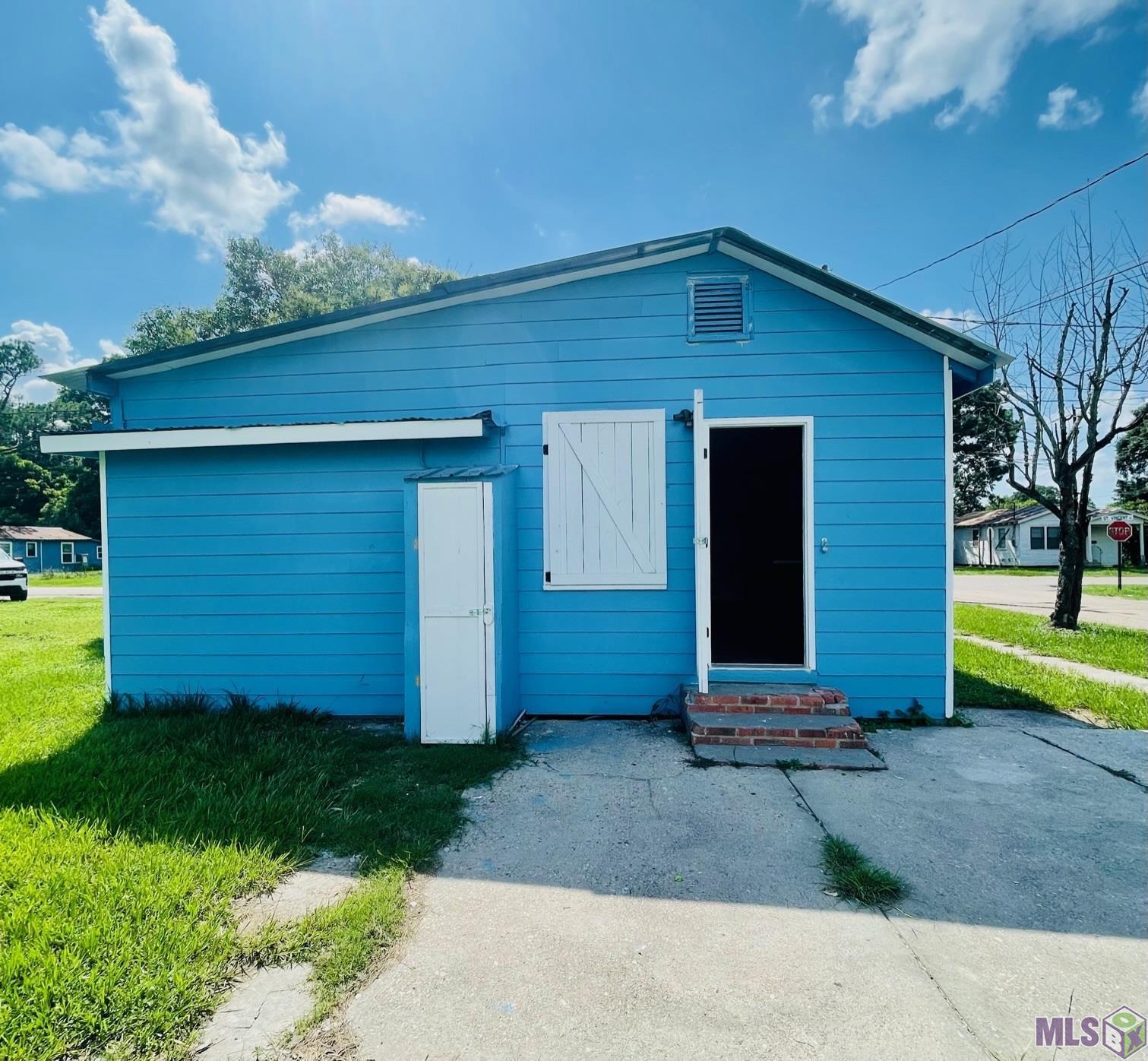 1301 St Vincent St, Donaldsonville, Louisiana image 8