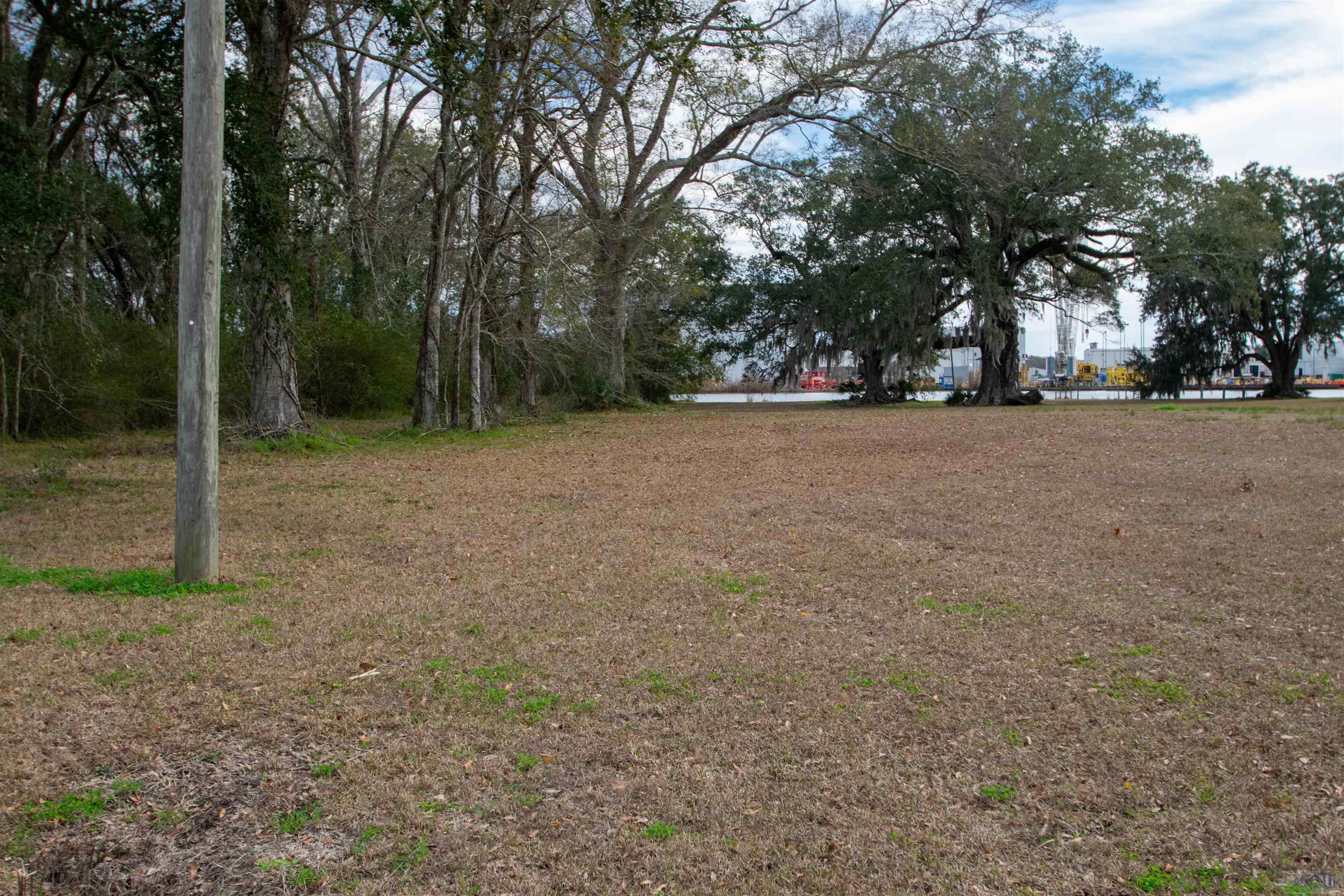 1086 9A-2 Victoria Riverside Road, Patterson, Louisiana image 9