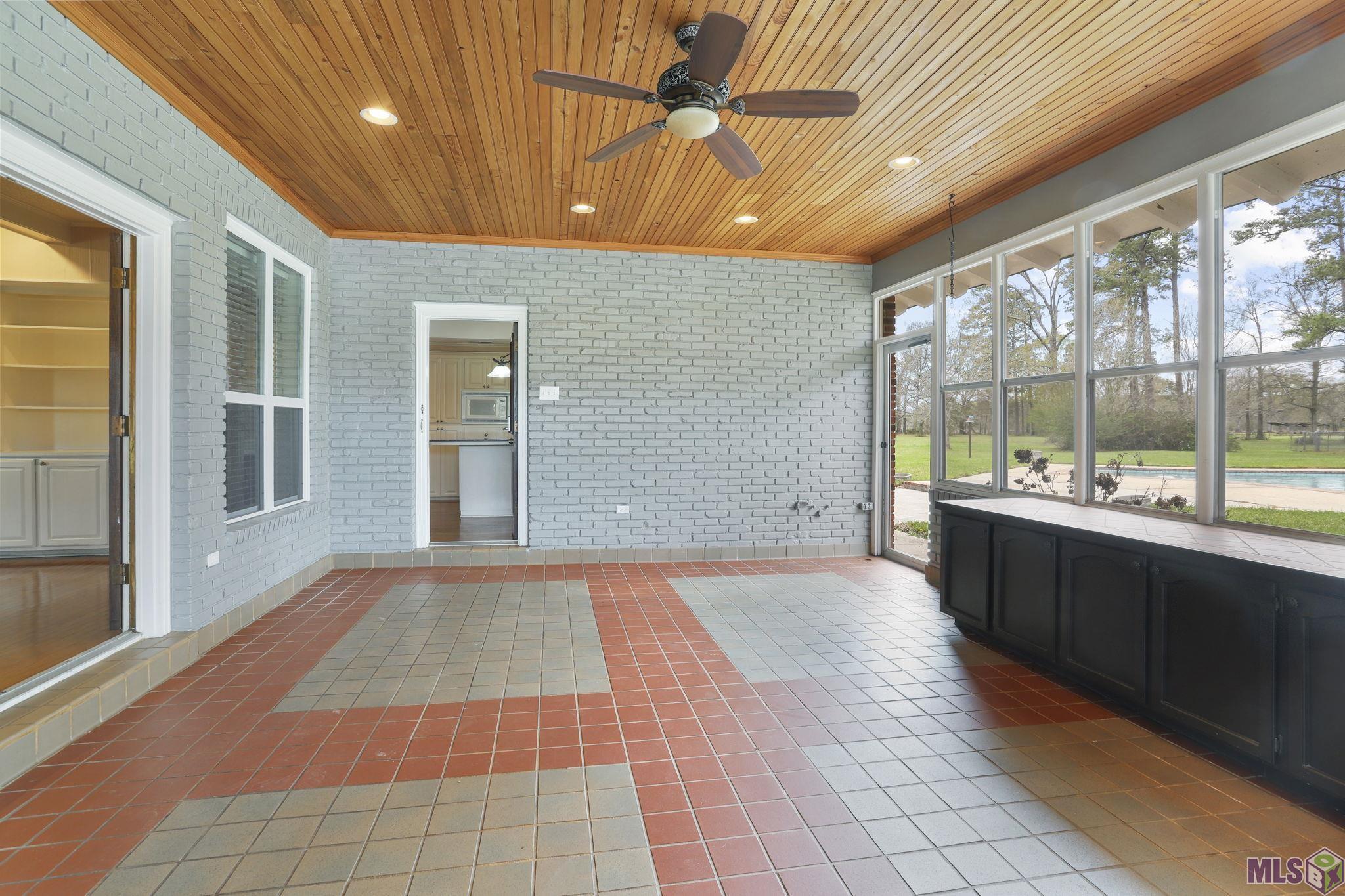 29549 Greenwell Springs Rd, Greenwell Springs, Louisiana image 11