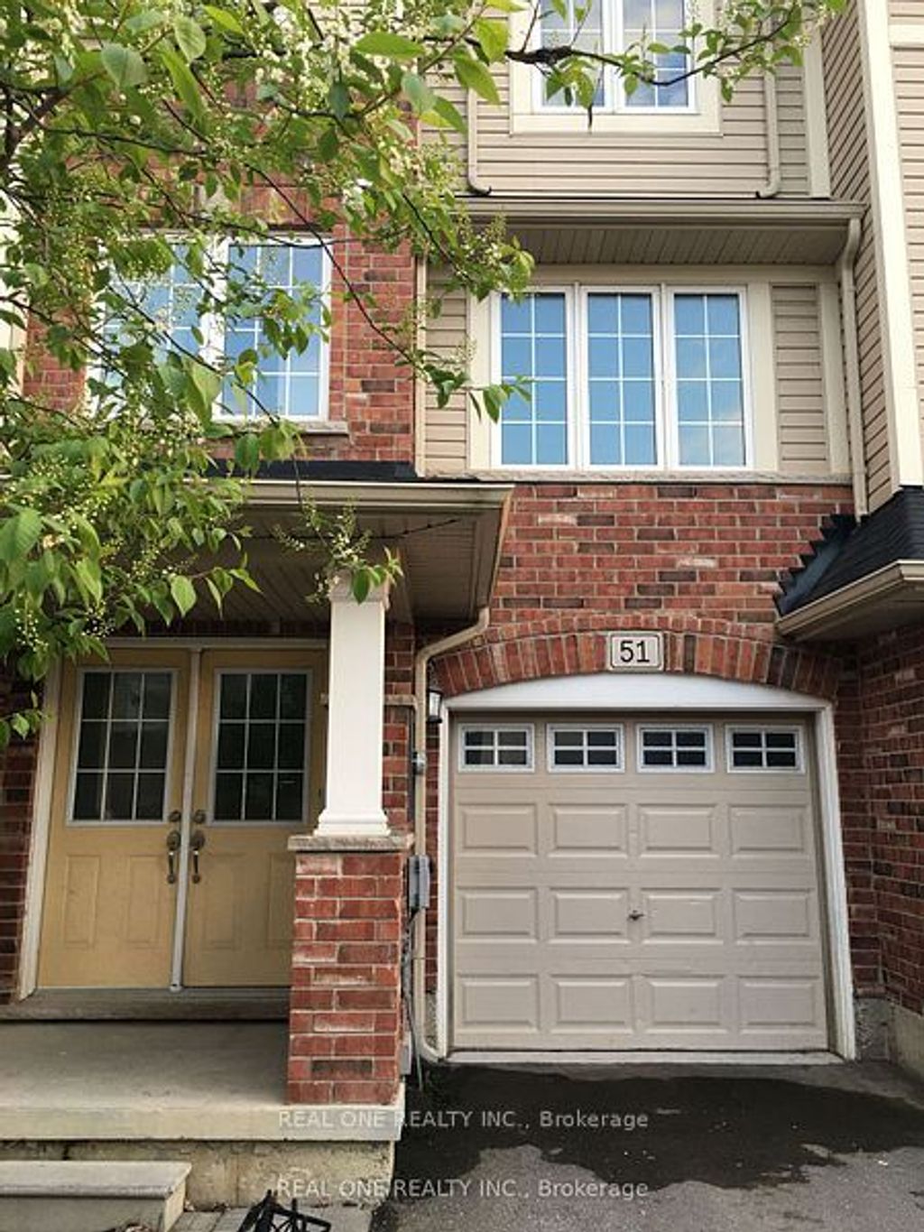 Photo of 51 Mayland Trail, Hamilton, ON L8J 0G4 (MLS # X12917476)