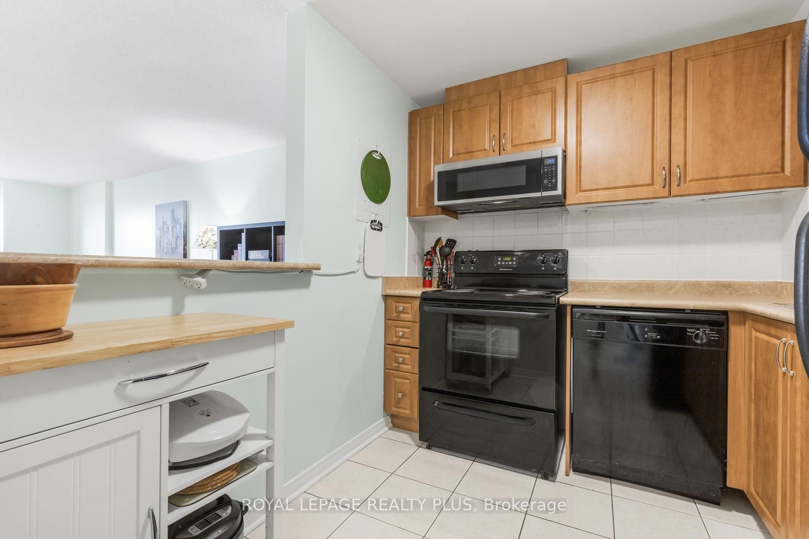 6720 Glen Erin Drive 1012