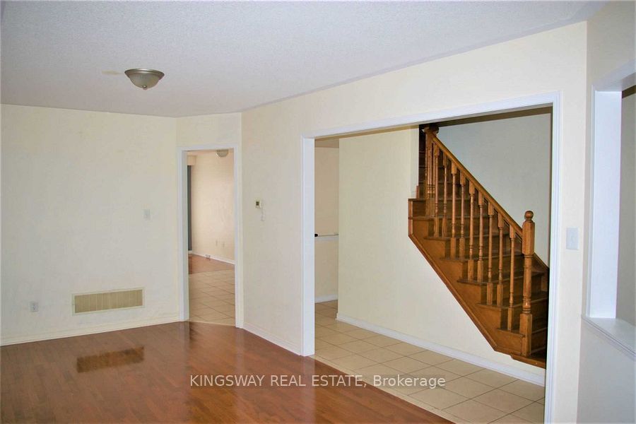 3022 Mission Hill Drive