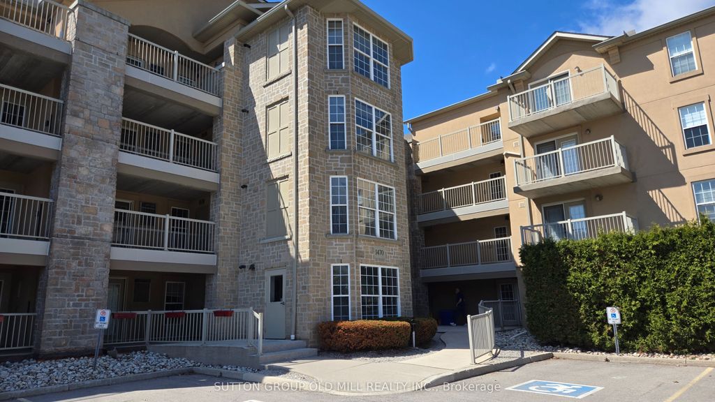 Photo of 1470 Bishops Gate #208, Oakville, ON L6M 4N2 (MLS # W12994006)