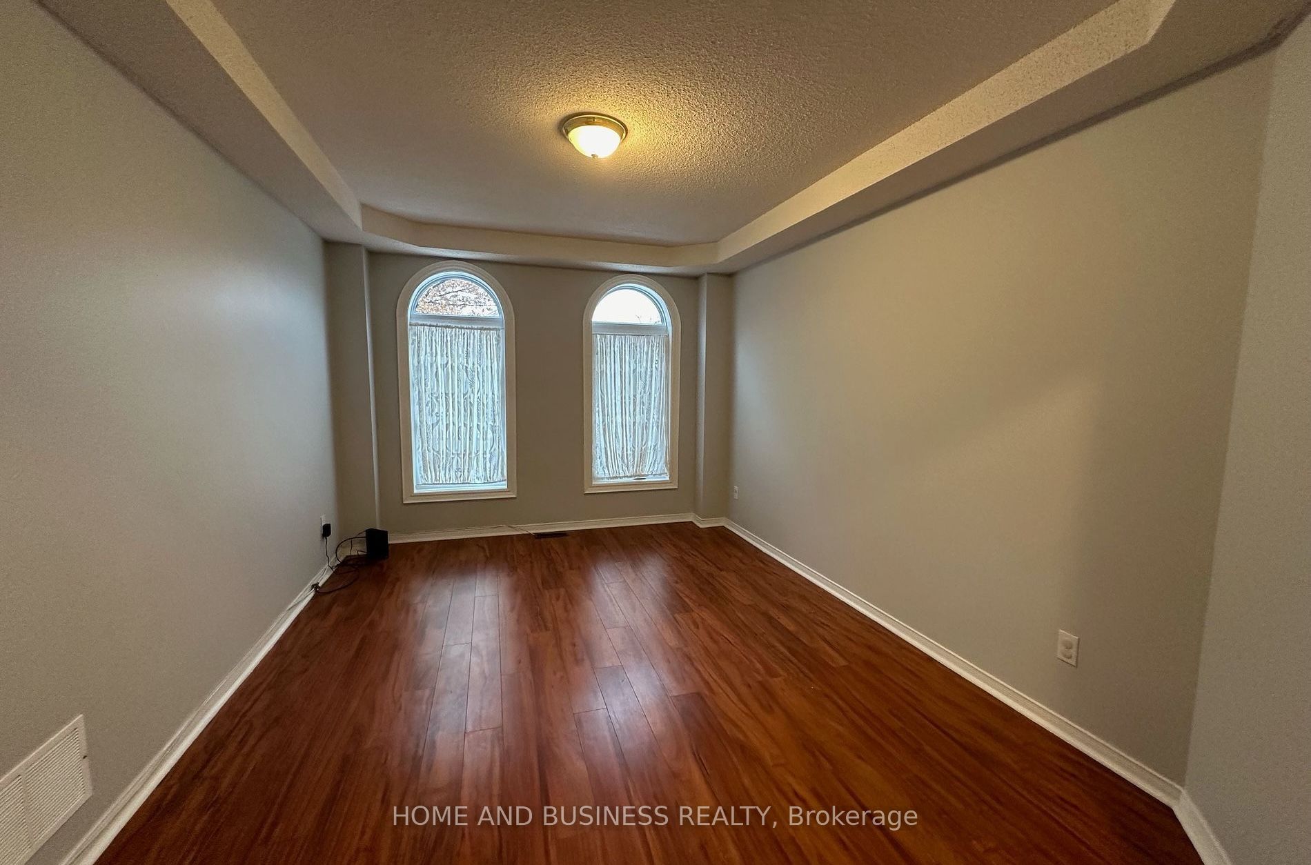 6331 Alderwood Trail