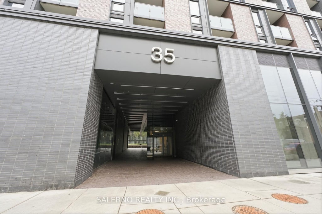 Photo of 35 Parliament Street #314, Toronto, ON M5A 0Z5 (MLS # C13753056)