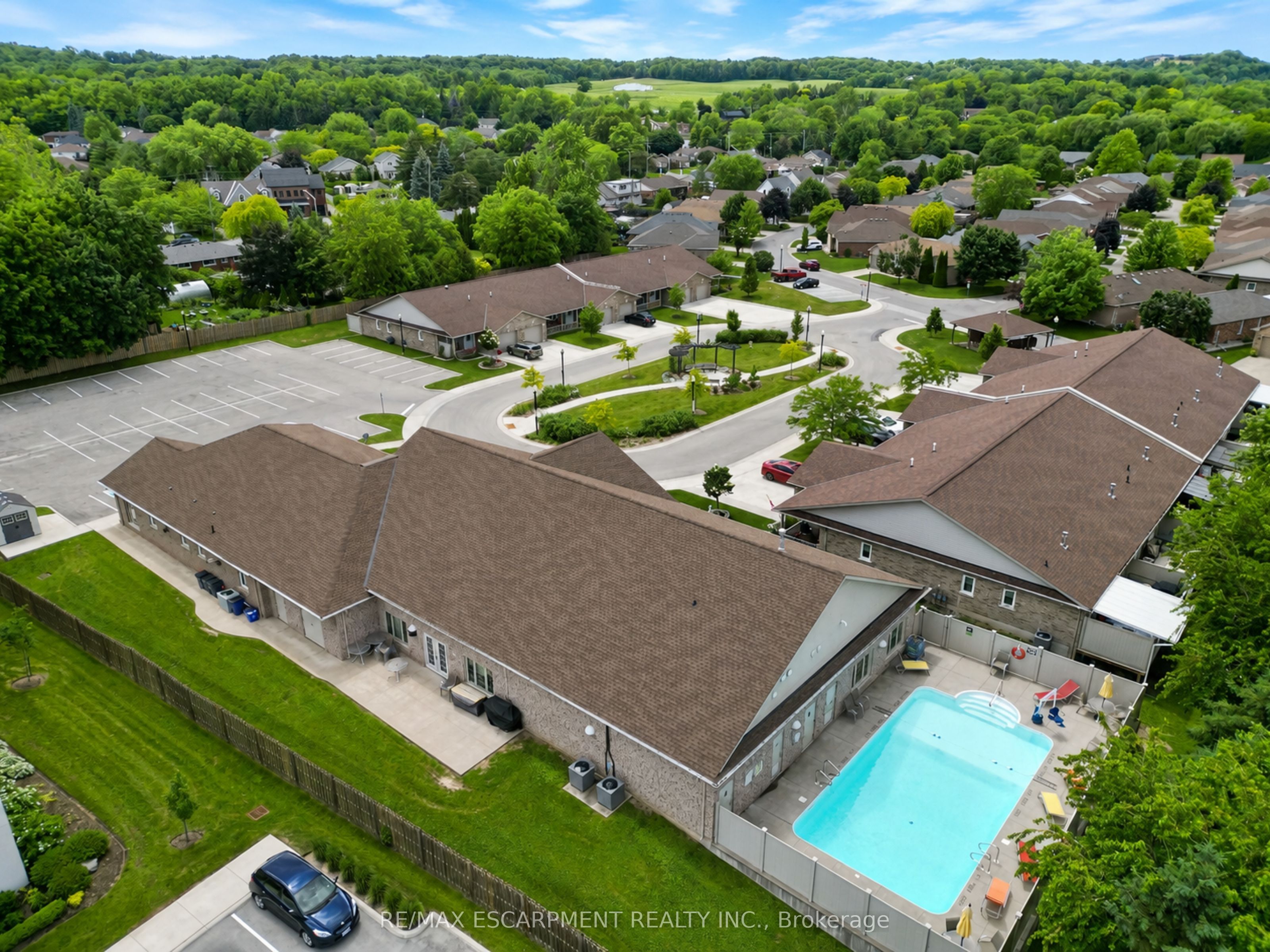 3900 Sunset Lane
