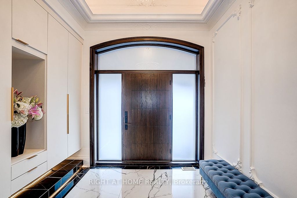 Photo of 45 Loggers Trail, Whitchurch-Stouffville, ON L4A 2L6 (MLS # N12960908)