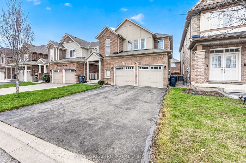 Photo of 81 Enford Crescent, Brampton, ON L7A 4C8 (MLS # W13076444)