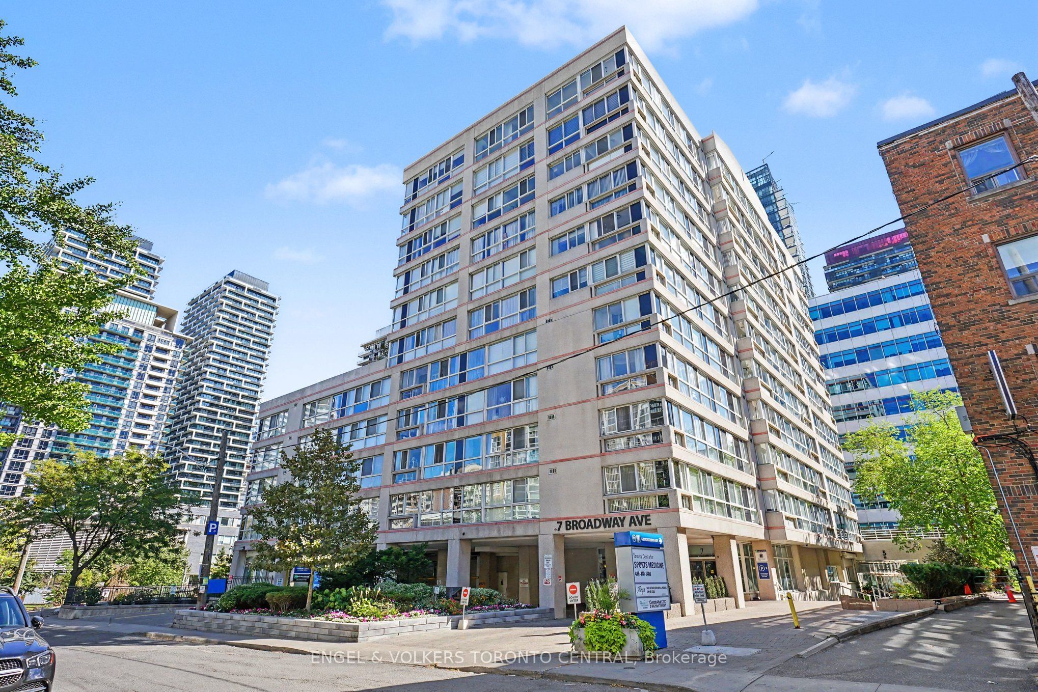 7 Broadway Avenue 601