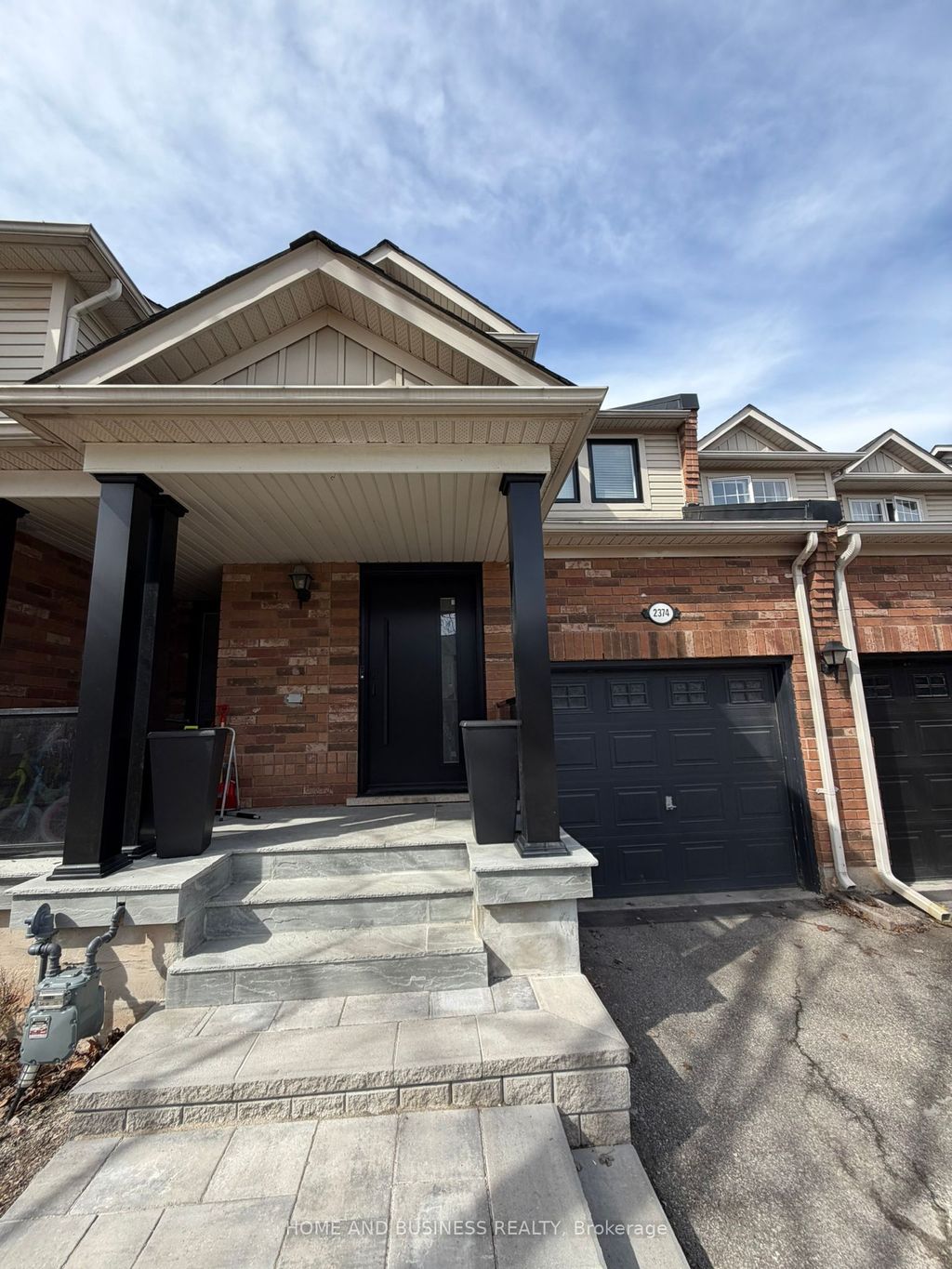 Photo of 2374 Baintree Crescent, Oakville, ON L6M 4X1 (MLS # W13147118)