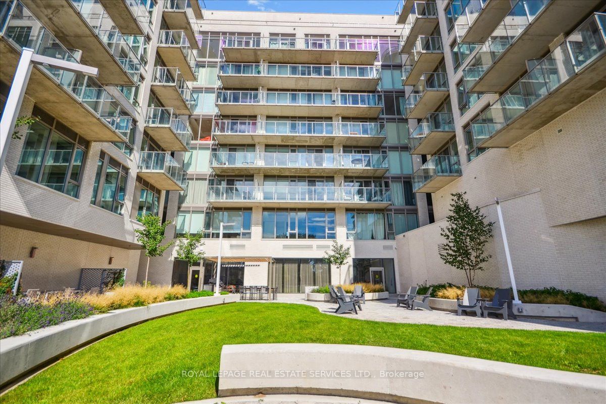 Toronto, ON M8Y 1L1, Canada, 2 Bedrooms Bedrooms, ,1 BathroomBathrooms,Residential,Active,215363